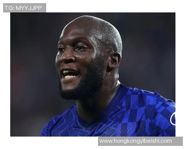 足球巨星签名钢笔的魅力与收藏价值解析 足球巨星签名钢笔的魅力与收藏价值解析